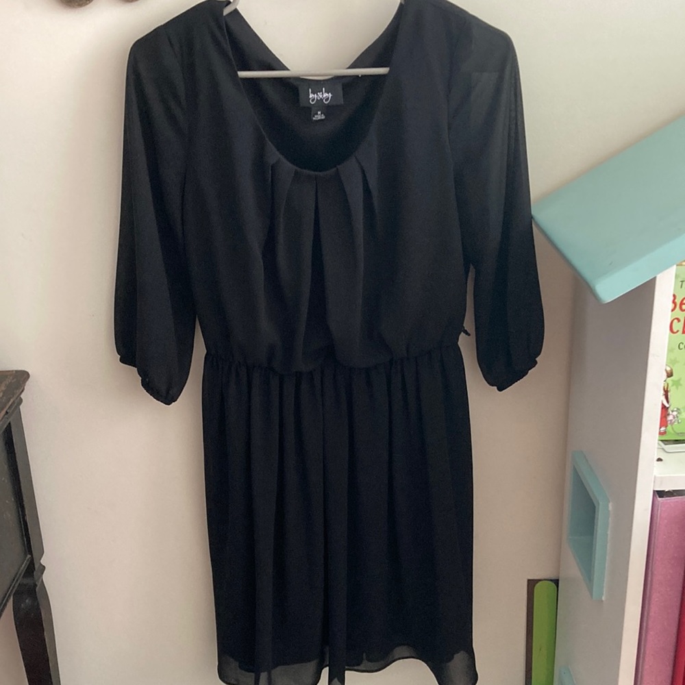 Black medium dress